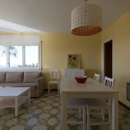 En 1era Linea Mar Con Terraza De 25m2 * Castelldefels